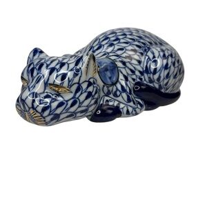 Vintage Andrea by Sadek Blue & White Porcelain Laying Cat Figurine